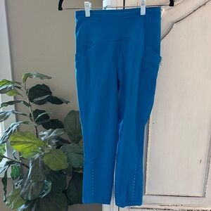 Lululemon Fast and Free Crop 21” Hawaiian Blue Athletic Running Leggings Sz 4